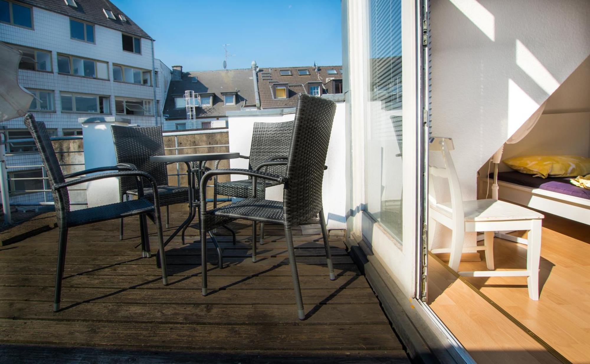 Altstadt Apartment Charly Dusseldorf Exterior photo